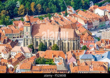 Luftaufnahme von Darmstadt Schwarze Kirche Brasov Rumänien Stockfoto