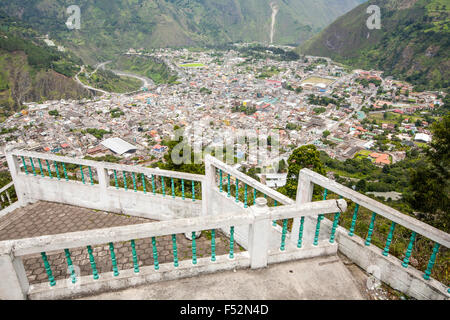 Banos Kanton ist ein Kanton von Ecuador in der Provinz Tungurahua Blick vom Mirador De La Jungfrau entfernt Stockfoto