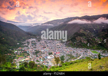 Banos Kanton ist ein Kanton von Ecuador in der Provinz Tungurahua Es ist auch ein Ort mit vielen touristischen Attraktionen Wasserfälle und Thermalwasser entfernt Stockfoto