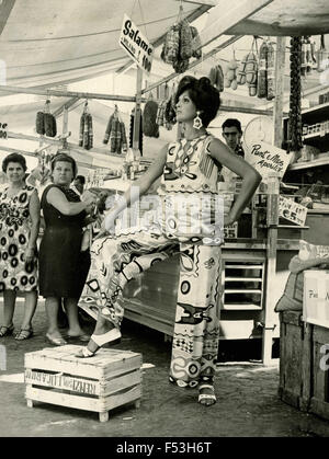 Werbung-Damen Mode Bekleidung, Rom, Italien Stockfoto