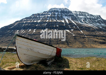 Boot Eskifjörður Ost-Island Stockfoto