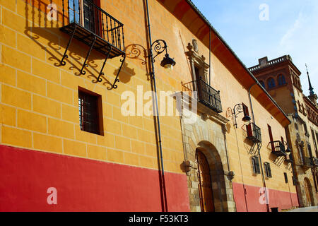 Leon Obispado Fassade im Quadrat neben der Kathedrale in Spanien Castilla Plaza Regla Stockfoto