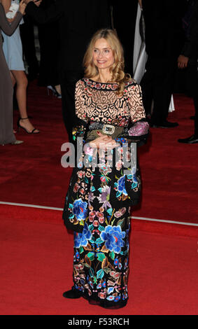 London, UK. 26. Oktober 2015. Maryam D'Abo Teilnahme an der Royal Film Performance der Welt Premiere von SPECTRE in der Royal Albert Hall London am 26. Oktober 2015 Credit: Peter Phillips/Alamy Live News Stockfoto