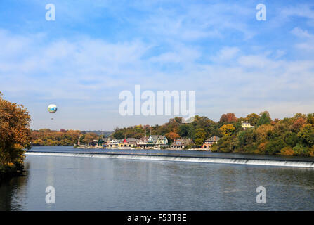 Boathouse Row auf dem Schuylkill River, Philadelphia, Pennsylvania Stockfoto