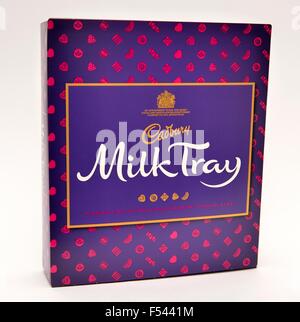 Ein Retail-Box von Cadbury Milchschokolade Tablett Stockfoto