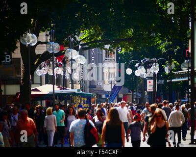 Europa Deutschland Köln Köln alte Stadt Downtown Einkaufsviertel Stockfoto