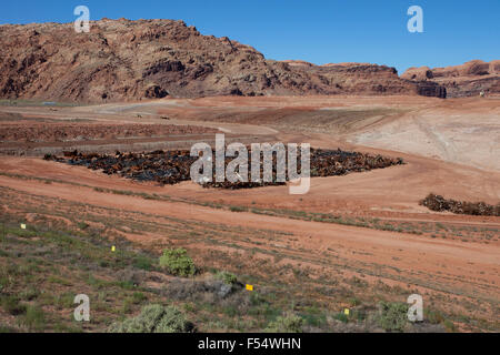 Moab Utah Uran Mühlengebäude Bereinigung. Stockfoto