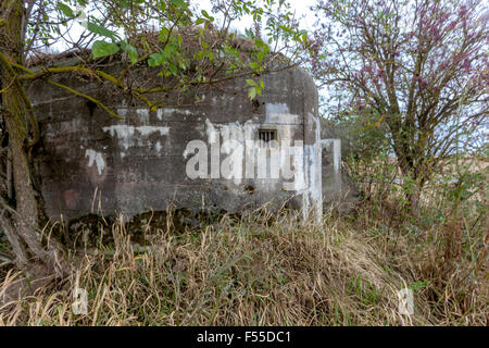 Tschechoslowakische Vorkriegsverteidigungsfestung an der Grenze gebaut. Umgebung Slavonice, Südböhmen, Tschechien Stockfoto