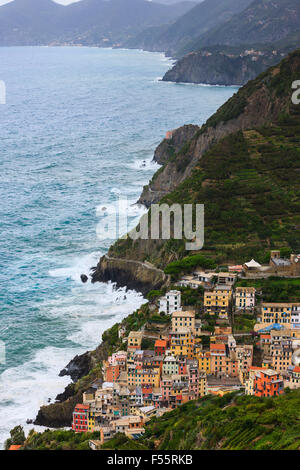 Riomaggiore ist eine Stadt und Gemeinde in der Provinz La Spezia, Ligurien, Nordwest-Italien. Stockfoto