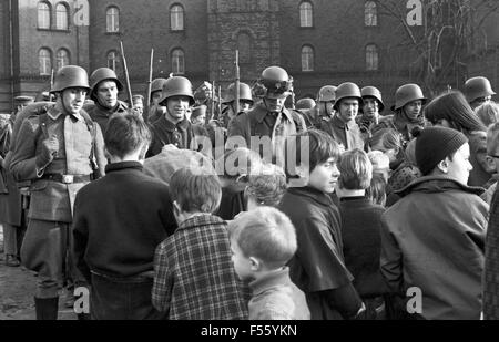 Friedrich Ebert Und Gustav Stresemann, Schicksalsjahre der Republik, Fernsehfilm, Deutschland 1969, Regie: Hermann Kugelstadt, Szenenfoto Stockfoto