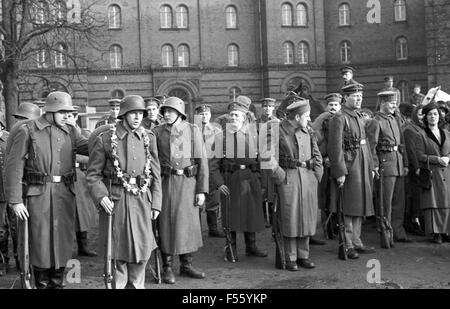 Friedrich Ebert Und Gustav Stresemann, Schicksalsjahre der Republik, Fernsehfilm, Deutschland 1969, Regie: Hermann Kugelstadt, Szenenfoto Stockfoto