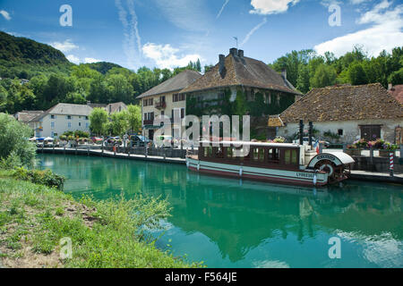 Über Rhôna: Chanaz Stockfoto