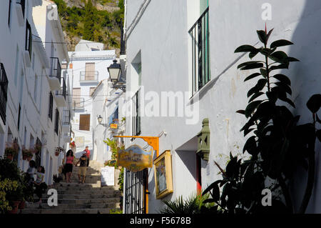 Frigiliana. Berge Axarquia, Provinz Malaga. Costa Del Sol, Andalusien. Spanien Stockfoto