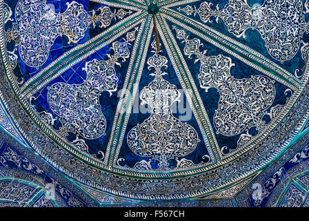 Kuppel der Moschee, orientalische Ornamente aus Buchara, Usbekistan Stockfoto