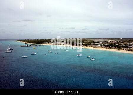 Panoramablick auf Grand Turk von oben, Grand Turk, Turks- und Caicosinseln, Caribbean Stockfoto