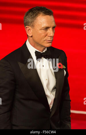 London, UK. 26.10.2015. Schauspieler Daniel Craig. CTBF Royal Film Performance, Welt-Premiere des neuen James Bond film "Spectre" in der Royal Albert Hall. Stockfoto