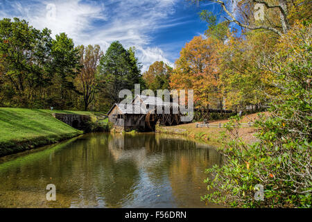 Mabry Mühle auf der Blue Ridge Parkway in den Blue Ridge Mountains Stockfoto