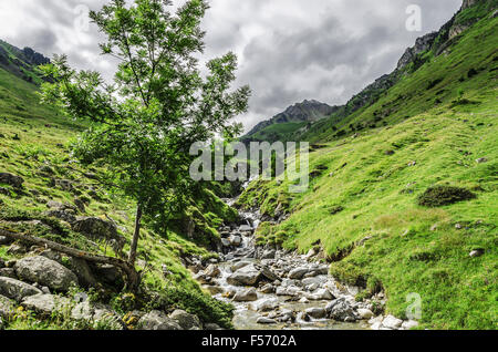 Erstaunlich natürlichen Blick auf die Pyrenäen in Spanien Stockfoto