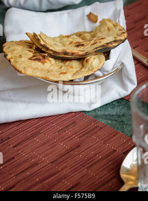 Indisches Brot tandoori roti Stockfoto