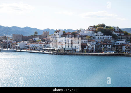 Marmaris in der Türkei angesehen, von der Marina und die Burgmauern der Altstadt im Hintergrund Stockfoto