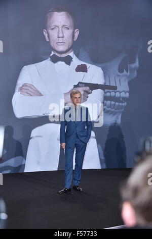 Berlin, Deutschland. 28. Oktober 2015. Christoph Waltz bei der Premiere von "James Bond: Gespenst" in Berlin, 28.10.2015./picture Allianz Credit: Dpa picture-Alliance/Alamy Live News Stockfoto