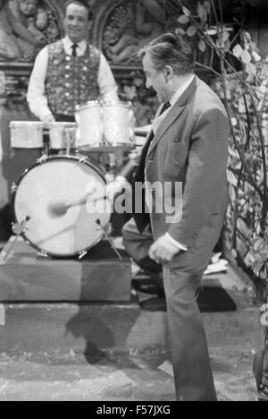 Fröhliche Weinrunde, sterben Unterhaltungsshow, Deutschland 1966, Regie: Fred Kraus, Monia: Stockfoto