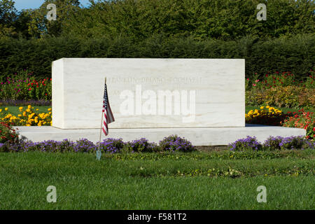 New York, Hyde Park. Haus der FDR National Historic Site & Nationalpark. Rosengarten & Grabstätte von Franklin & Eleanor Roosevelt Stockfoto