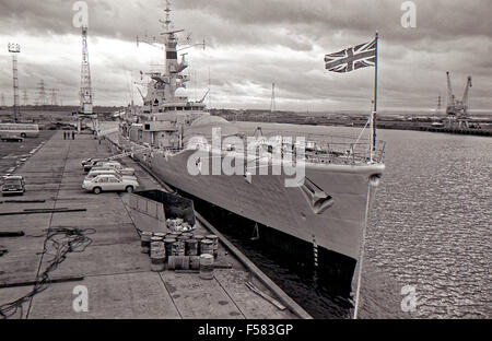 HMS Euryalus Oktober 1978 bei Besuch von Lord Louis Mountbatten in South Shields an den 40. Jahrestag der HMS Kelly Stockfoto