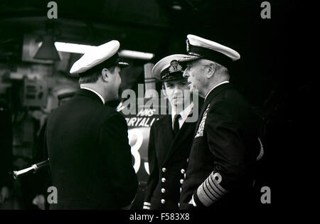 HMS Euryalus Oktober 1978 bei Besuch von Lord Louis Mountbatten in South Shields an den 40. Jahrestag der HMS Kelly Stockfoto