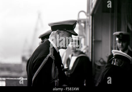 HMS Euryalus Oktober 1978 bei Besuch von Lord Louis Mountbatten in South Shields am 40. Jahrestag der HMS Kelly Stockfoto