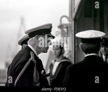 HMS Euryalus Oktober 1978 bei Besuch von Lord Louis Mountbatten in South Shields am 40. Jahrestag der HMS Kelly Stockfoto