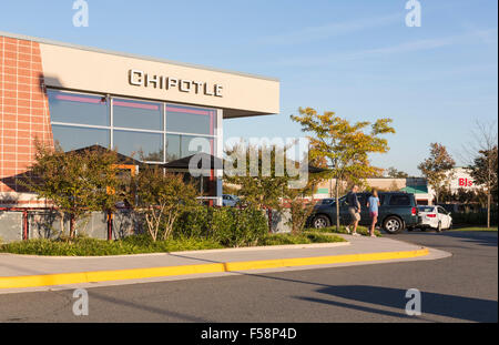 Chipotle Mexican Grill Restaurant in Virginia Gateway Shopping Center, Gainesville, Virginia, USA Stockfoto