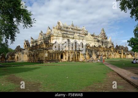 Mahar Aung Mye Bon Kloster San Stockfoto