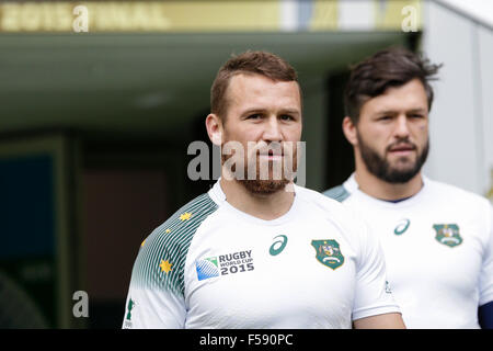 Twickenham Stadium, London, UK. 30. Oktober 2015. Australische Team Captain Frauenlauf vor dem Finale gegen Neuseeland am 31. Oktober stattfinden wird. Matt Giteau Credit: Action Plus Sport/Alamy Live News Stockfoto