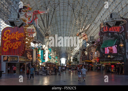 Fremont Street Experience Neon Kuppel, Glitter Gulch, Downtown, Las Vegas, Nevada, USA Stockfoto