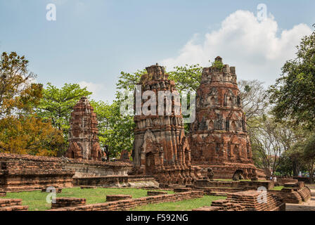 Tempel mit Stupas, Wat Mahathat, Ayutthaya, Wat Chang Phra Nakhon Si Ayutthaya, Thailand Stockfoto