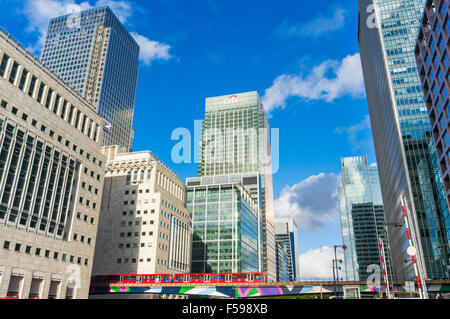 Canary wharf Wolkenkratzer CBD Banken- und Finanzviertel Docklands London England UK GB EU Europa Stockfoto