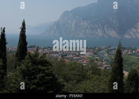 Stadt von Torbole, Gardasee, Italien Stockfoto