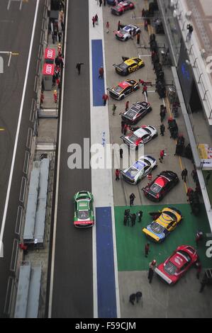 Shanghai, Volksrepublik China. 30. Oktober 2015. Audi R8 LMS Cup Qualifikation während des freien Trainings am Shanghai International Circuit. Bildnachweis: Marcio Machado/ZUMA Draht/Alamy Live-Nachrichten Stockfoto