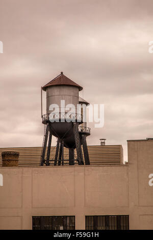 Wasser-Vorratsbehälter oder Turm, Chelsea, Manhattan, New York City, Vereinigte Staaten von Amerika Stockfoto