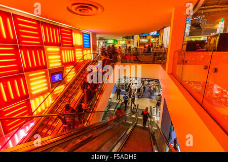 Toys "R" uns toy Store am Times Square New York City, Vereinigte Staaten von Amerika Stockfoto