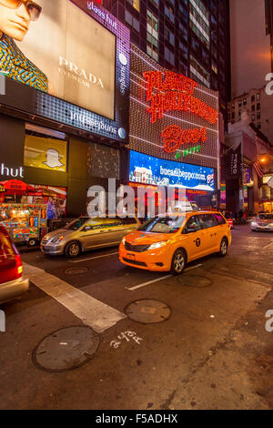 Planet Hollywood Buca di Beppo italienisches Restaurant, Times Square, Manhattan, New York City, Vereinigte Staaten von Amerika. Stockfoto