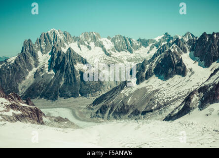 Mer de Glace (Eismeer) ist ein Gletscher befindet sich auf dem Mont Blanc-Massivs, in den Alpen; Frankreich. Stockfoto