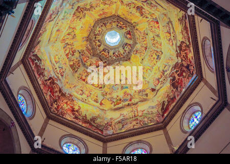 Dom oder Catterdrale di Santa Maria del Fiore oder Kathedrale der Heiligen Maria der Blume, in Florenz, Italien. Stockfoto