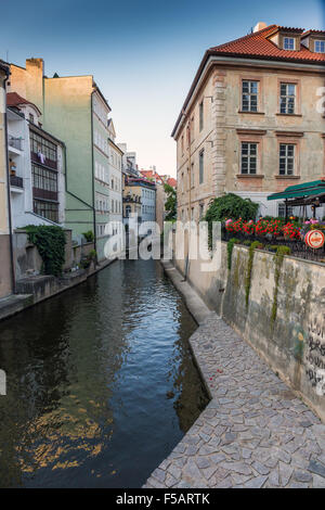 trinken und Essen Restaurant Kampa Insel Čertovka, Prag, Tschechische Republik, Europa Stockfoto