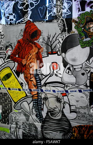 Graffiti auf Industriegebäude Außenposten, Kunst aus der Straßen-Ausstellung auf Cockatoo Island in Sydney, Australien. Stockfoto
