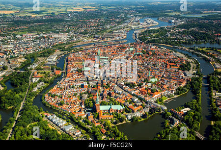 Altstadt von Lübeck mit Fluss Trave und Fluss Obertrave Stockfoto