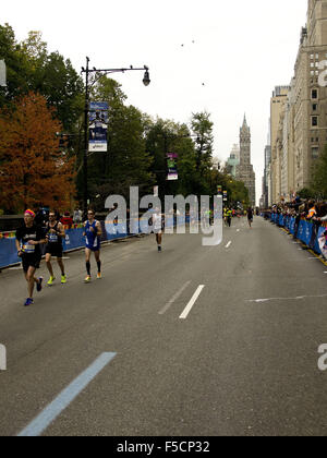 New York, New York, USA. 1. November 2015. New York City-Marathon. NYC Marathon, Central Park, New York, NY USA Credit: Frank Rocco/Alamy Live-Nachrichten Stockfoto