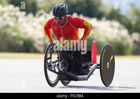 Japanische Zyklus Sportscenter, Shizuoka, Japan. 1. November 2015. Liu Qiangli (CHN), 1. November 2015 - Para-Cycling: Japan-Para-Cycling CUP 2015 Straße Rennen Mixed Team Relay H bei japanischen Zyklus Sportscenter, Shizuoka, Japan. © Shingo Ito/AFLO SPORT/Alamy Live-Nachrichten Stockfoto