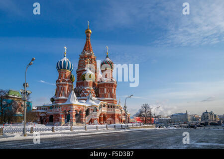 Basilius Kathedrale in Moskau an einem Wintertag Stockfoto